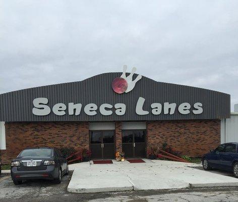 Thibodeau's Seneca Lanes