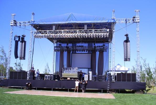 Pronghorn Golf Course  - Staging  - Stages Northwest