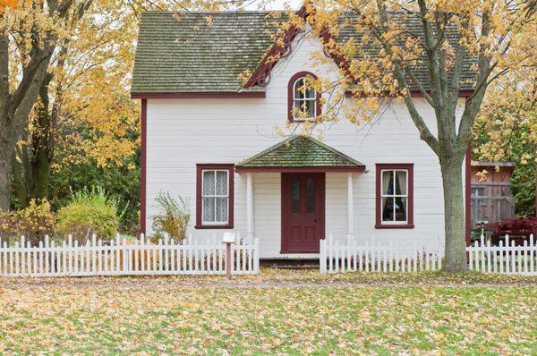 An FHA 203K loan is backed by the federal govt + given to buyers who want to buy a fixer-upper or older home. Call Sean Lusk at 480-252-1320