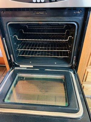 Look how clean my oven is after he cleaned it! I'm so happy I called them before having family over for Father's Day!