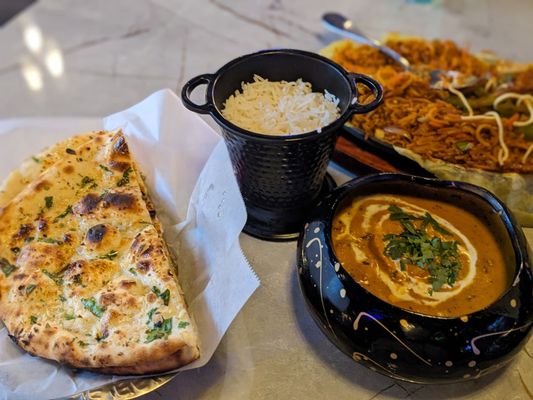 Butter chicken, garlic naan