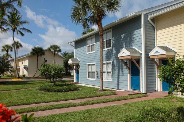 Cypress West Apartment Homes | Fort Myers, FL