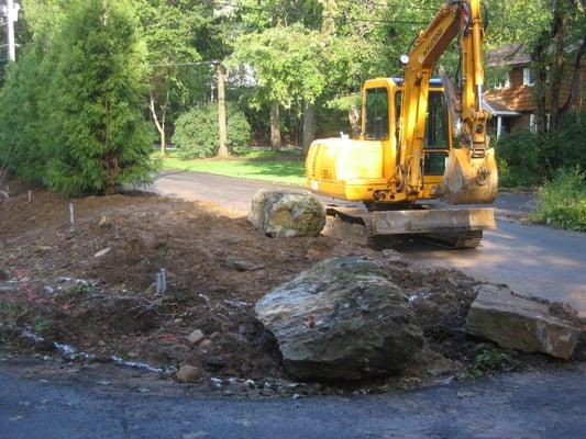 In progress, just planted the Cryptomeria and now ready to place some boulders.