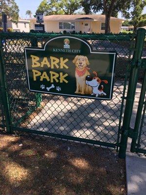 Kenneth City Bark Park