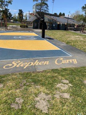 Steph's Court!!