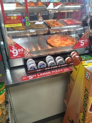 Pizza at 7-11 !