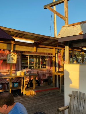 Food truck with a bar on the water