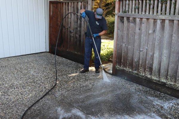 Pressuring Washing and Storm Water Recovery