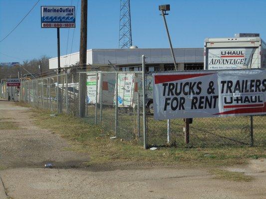 U-Haul Neighborhood Dealer