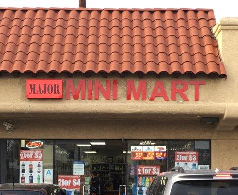 Major Mini Mart Isn't that a contradicting statement?