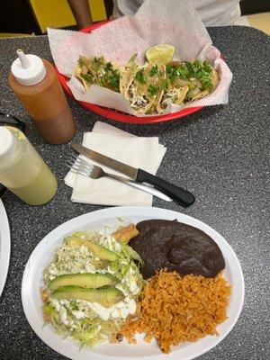 Floutas and tacos de asada