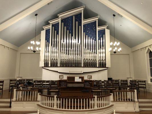 Super Cool Pipe Organ at St. Christopher's Episcopal Church in Chatham, MA