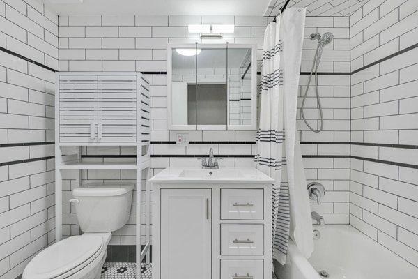 My realtor's photo -- came out great!  Note the rosette hexagon tiles on the floor (this photo doesn't show much of them but they are cute)