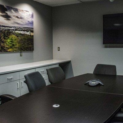 Access to our conference rooms included in all memberships!