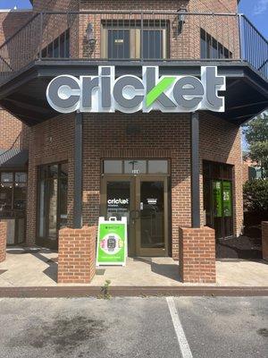 Cricket Wireless Located below Little Tokyo