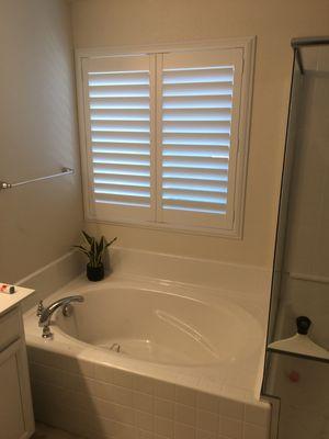 Dressing up the bathroom with Hunter Douglas Shutters!