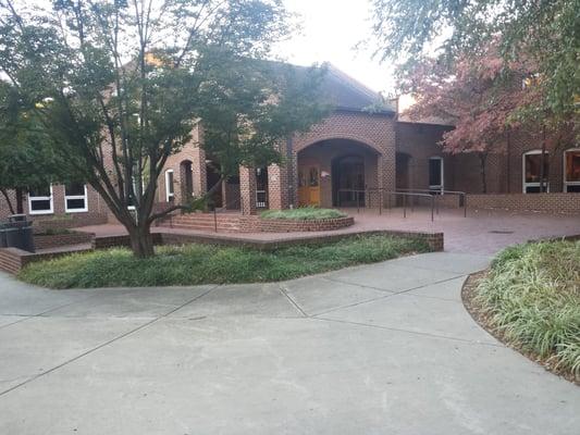 Fountain Dining Hall