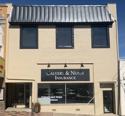 CALVERT & NUNN INSURANCE at 121 East Main St., Glasgow, KY 42141