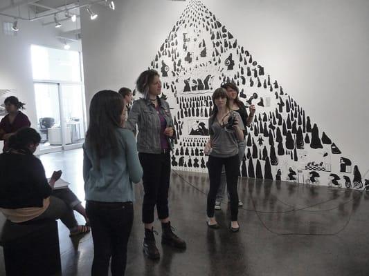 High Schoolers viewing exhibition in Kala Gallery