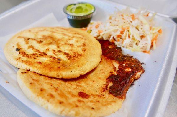 Salvadorian PUPUSAS!!!