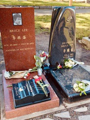 Bruce and Brandon Lee's Tombstones