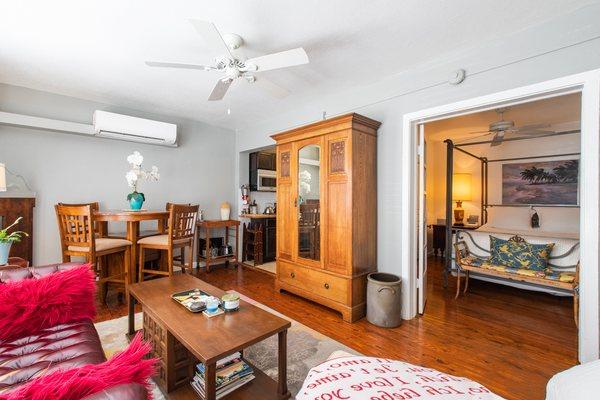 The living room of the Orange Blossom Suite at Burns Square Historic Vacation Rentals.