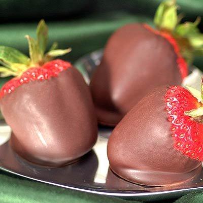 Chocolate Covered Strawberries https://sharonssweetbeginnings.square.site/product/chocolate-covered-strawberries-by-the-pound/4?cs=true