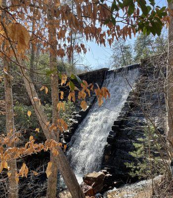 Sulphur Spring Trail