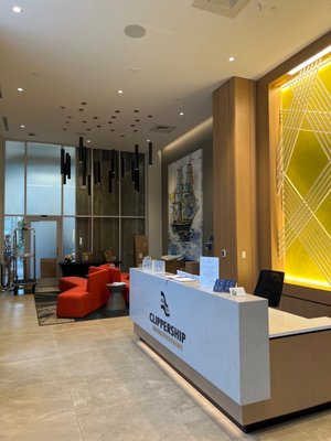 Concierge desk