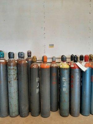 Wide Selection of gas cylinders available. If we don't have it in store we can get it from our Salt Lake branch.