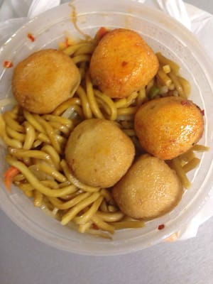 Curry Fish Balls with Lo Mein