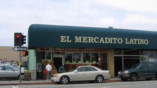 El Mercadito Latino Storefront