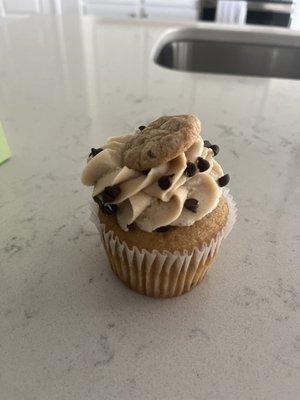 Chocolate Chip Cookie Dough Cupcake