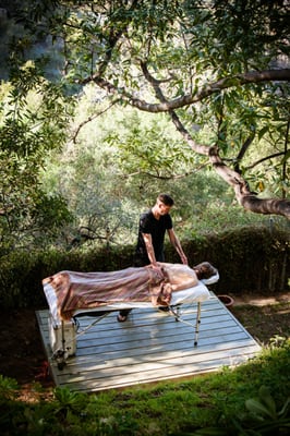 outdoor topanga treehouse massage