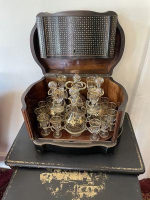 Men's traveling drinking set.