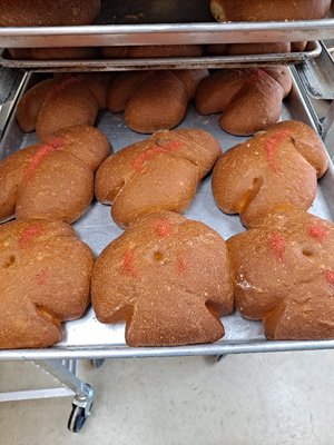 Sweet bread "Muñecas"