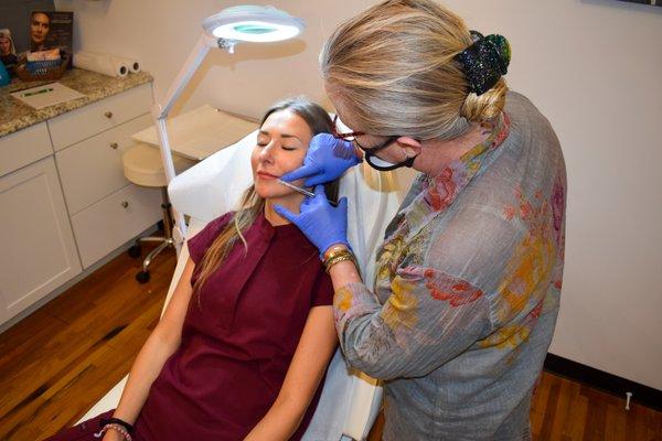 Getting lip fillers at Enliven Aesthetics has never been easier.