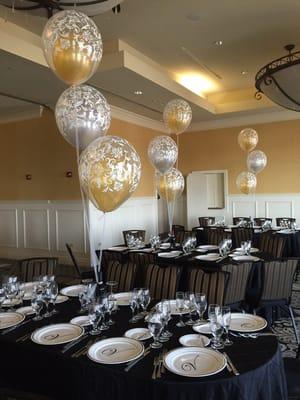 Balloon centerpieces