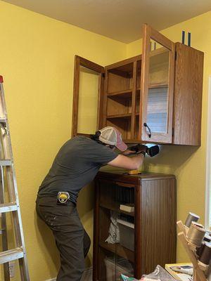 Installing cabinet on wall