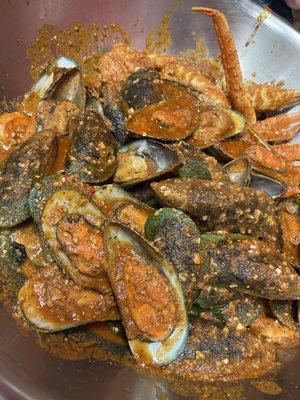 Mussels, crab, shrimp and crawfish