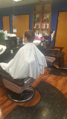 I'm a barber/stylist, former American Crew instructor. Come on in, guys. Hot lather neck shave, shampoo and shoulder massage included !