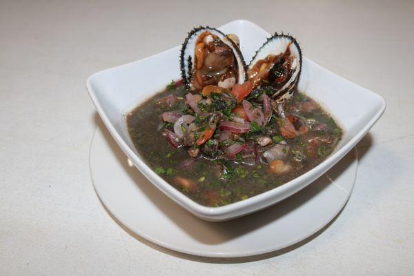 Ceviche de Concha Negra Viva