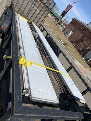 Garage doors repaired and replaced