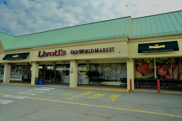 Livoti's Old World Market