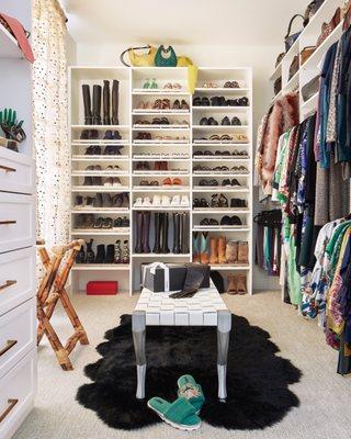 Professionally designed closets provide you with an inviting and organized space that will help you relax while getting dressed