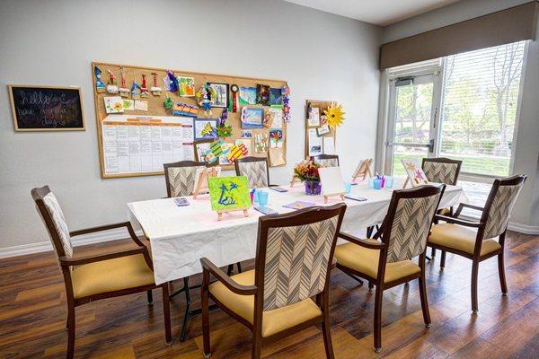 Creston Village | Assisted Living & Memory Care | Paso Robles, CA | activity room