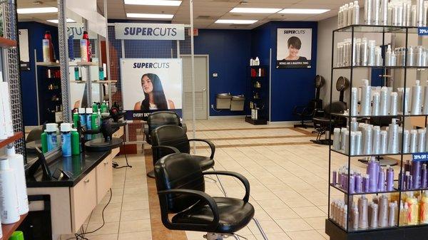 We are ready to finish your Supercuts experience with a free hot towel experience!