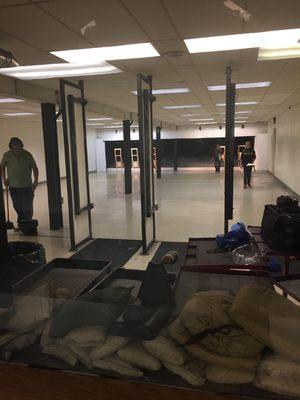 Indoor gun range