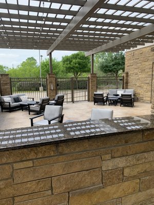 Outdoor seating & fire pit