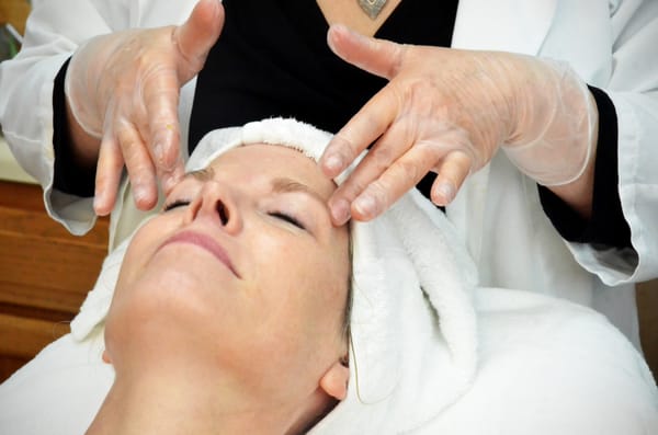 Custom Facials in Cedar Rapids, IA